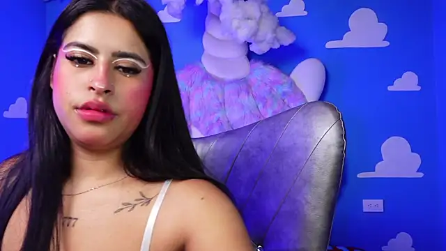 Snapshot of miss_romyna chatting on May 27, 2026, 11:07 am miss romyna online show from May 27, 2026, 11:07 am