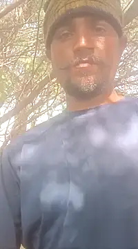 Snapshot of lovesuna chatting on January 19, 2025, 7:36 am lovesuna online show from January 19, 2025, 7:36 am