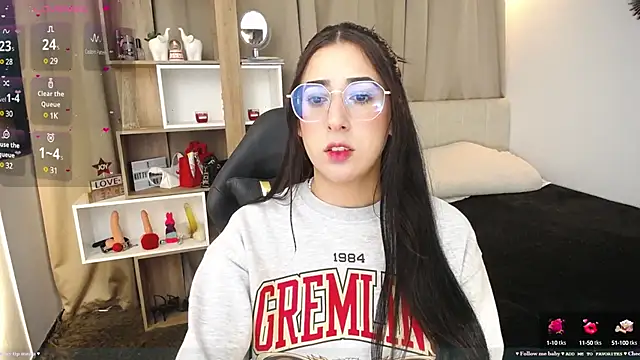 Imkitty-Horny online show from December 4, 2024, 2:53 am