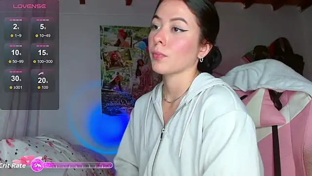 Snapshot of sexy_valentina1 chatting on October 2, 2025, 1:34 am sexy valentina1 online show from October 2, 2025, 1:34 am