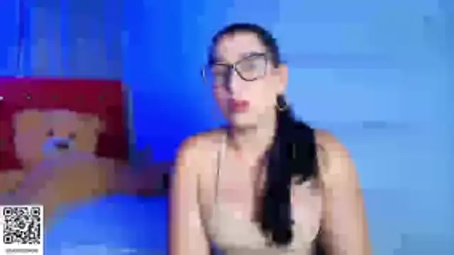 kathy lorensss online show from November 5, 2025, 2:06 pm