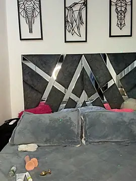 kathy lorensss online show from March 22, 2026, 8:23 pm