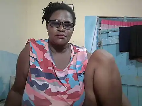 sexy bigboobss online show from April 22, 2026, 7:00 am