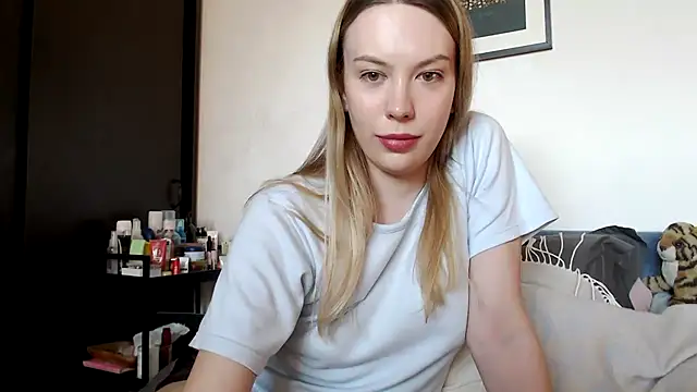 Scarlettford online show from February 5, 2026, 10:20 am