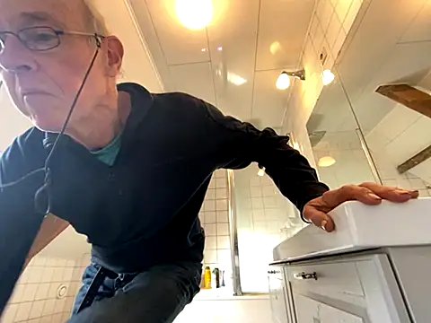 martxxxxx online show from November 29, 2025, 12:30 pm