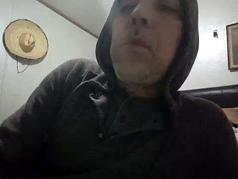 Xoc8  online show from December 1, 2025, 10:53 am