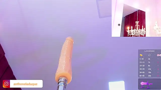 AnthonelaDuque online show from December 15, 2025, 2:16 am