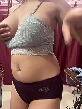 Snapshot of lallela chatting on March 11, 2025, 1:16 am lallela online show from March 11, 2025, 1:16 am