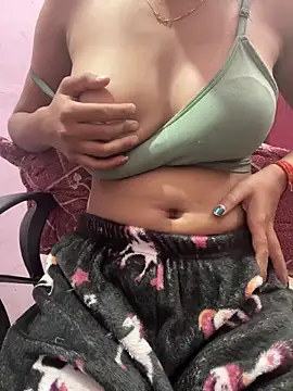 Snapshot of lallela chatting on March 11, 2025, 11:15 pm lallela online show from March 11, 2025, 11:15 pm