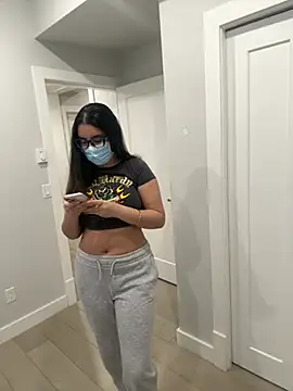 jAsMinE678 online show from March 8, 2026, 5:00 am