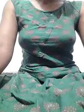 rituporna2004 online show from January 16, 2025, 12:55 am