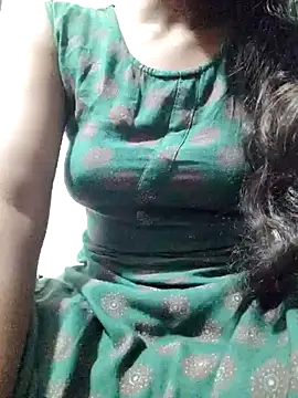 rituporna2004 online show from January 25, 2025, 6:34 am