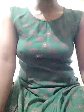 rituporna2004 online show from March 19, 2025, 3:20 am