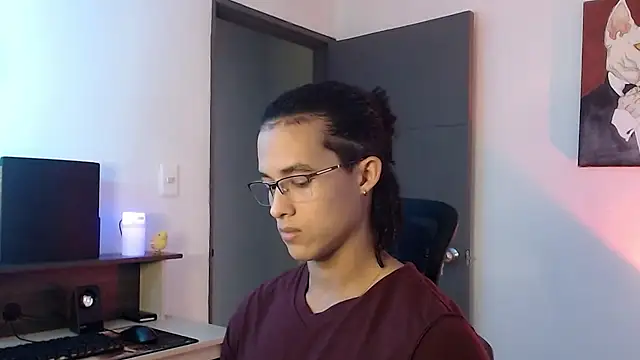 alejo x3 online show from February 17, 2025, 10:58 pm