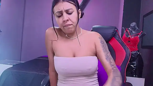 Juliet Nasty online show from February 10, 2025, 1:22 pm