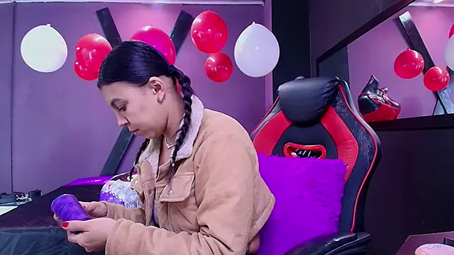 Juliet Nasty online show from February 14, 2025, 12:47 pm