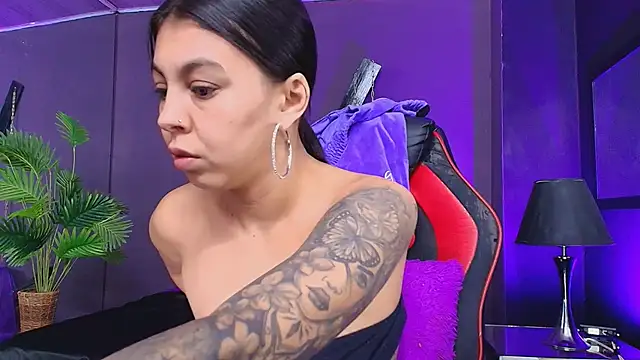 Juliet Nasty online show from September 20, 2025, 12:50 pm