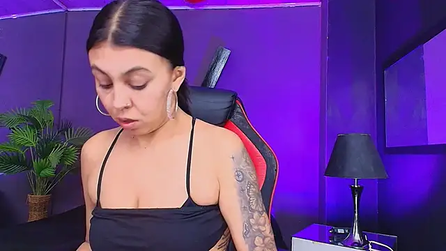 Juliet Nasty online show from October 6, 2025, 12:35 pm