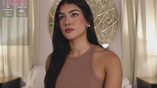 Snapshot of Antonellaparis_ chatting on October 6, 2025, 2:53 am Antonellaparis online show from October 6, 2025, 2:53 am