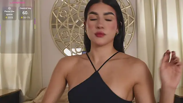 Snapshot of Antonellaparis_ chatting on October 22, 2025, 2:45 am Antonellaparis online show from October 22, 2025, 2:45 am