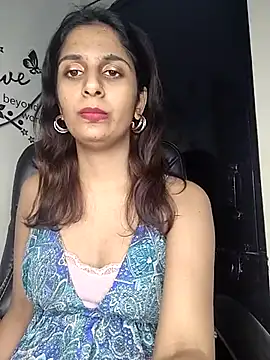 Snapshot of Leeeezzzz_roy chatting on February 28, 2025, 9:12 pm Leeeezzzz roy online show from February 28, 2025, 9:12 pm