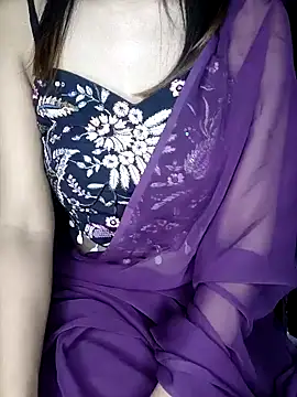 Snapshot of Leeeezzzz_roy chatting on February 2, 2026, 6:50 pm Leeeezzzz roy online show from February 2, 2026, 6:50 pm