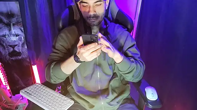 sexyboycolombi4 online show from January 25, 2025, 11:34 am