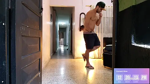 sexyboycolombi4 online show from January 25, 2025, 5:40 pm