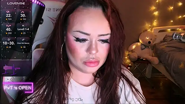 Snapshot of og_maddison chatting on September 9, 2025, 10:09 pm og maddison online show from September 9, 2025, 10:09 pm