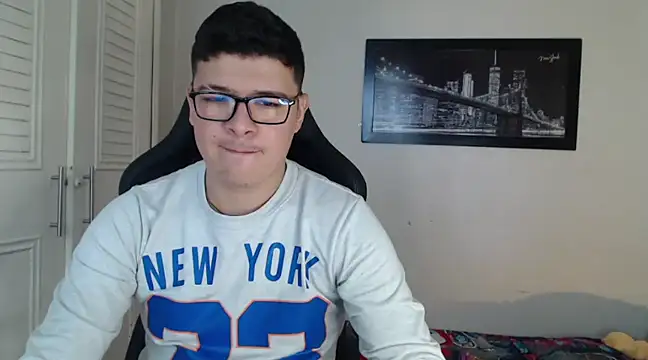 Plug Control online show from December 26, 2024, 4:36 pm