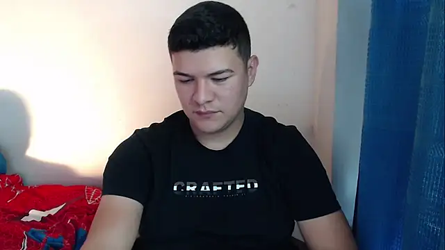 Plug Control online show from October 19, 2025, 9:48 pm