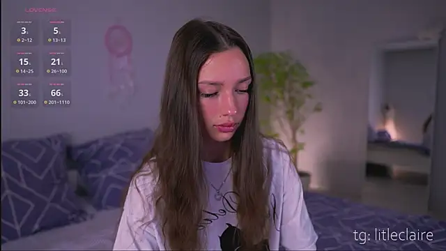 new Claire online show from September 13, 2025, 6:02 am