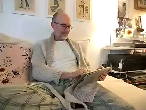 MadProfessor online show from February 11, 2025, 2:13 pm