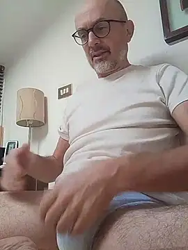 MadProfessor online show from November 28, 2025, 11:57 am