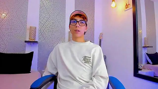 Nikolay Gregori online show from January 6, 2025, 10:35 am