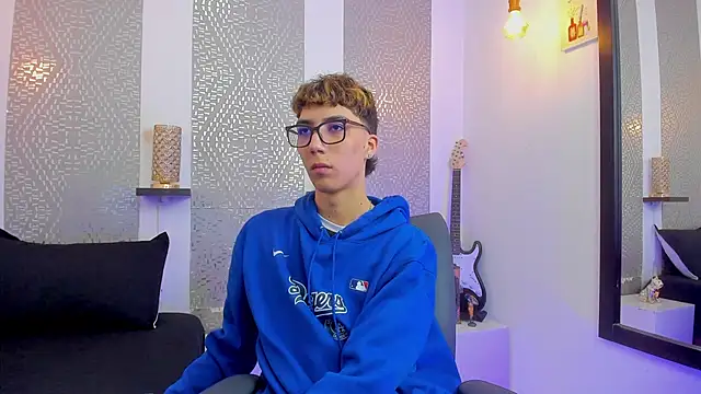 Nikolay Gregori online show from January 13, 2025, 4:07 am