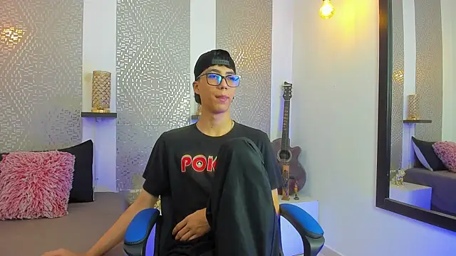 Nikolay Gregori online show from January 30, 2025, 4:27 am