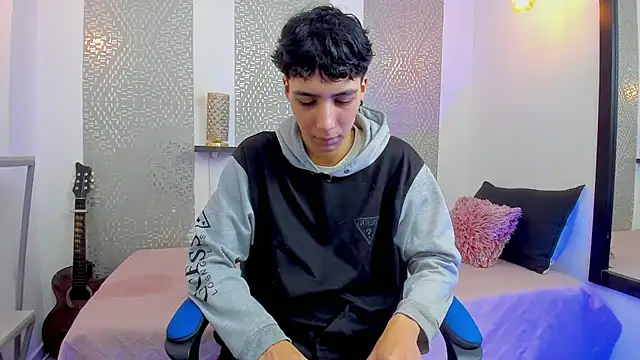 Nikolay Gregori online show from February 6, 2025, 4:10 am