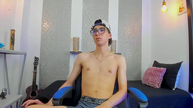 Nikolay Gregori online show from February 25, 2025, 7:09 am