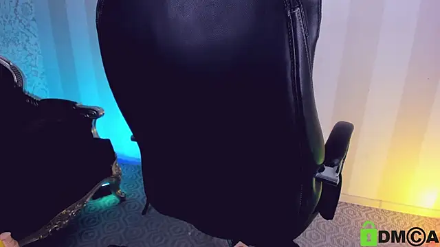 Haley Gars online show from December 8, 2024, 7:47 am