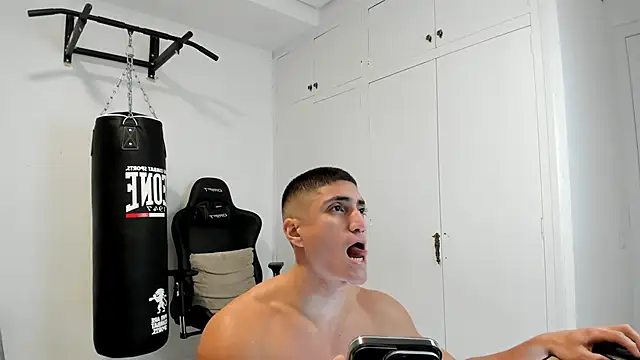 dan01  online show from December 20, 2025, 5:20 pm