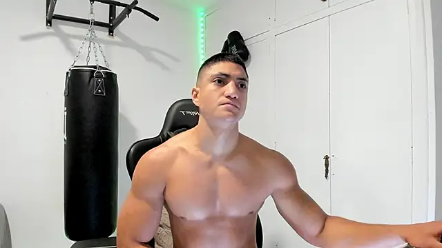 dan01  online show from April 23, 2026, 7:41 am