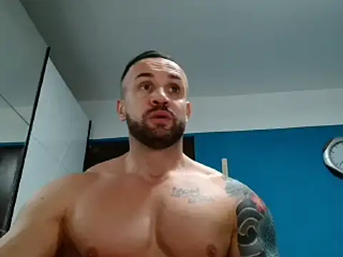 Magnificmuscles89 online show from February 11, 2025, 12:37 pm