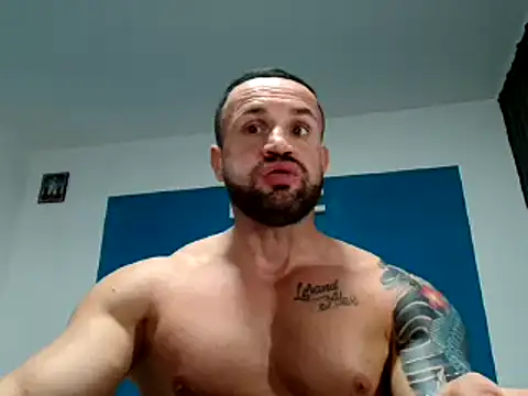 Magnificmuscles89 online show from February 23, 2025, 9:59 pm