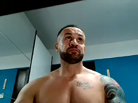 Magnificmuscles89 online show from March 1, 2025, 9:26 pm