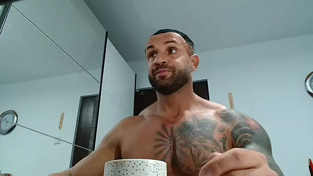 Magnificmuscles89 online show from April 20, 2026, 10:29 am