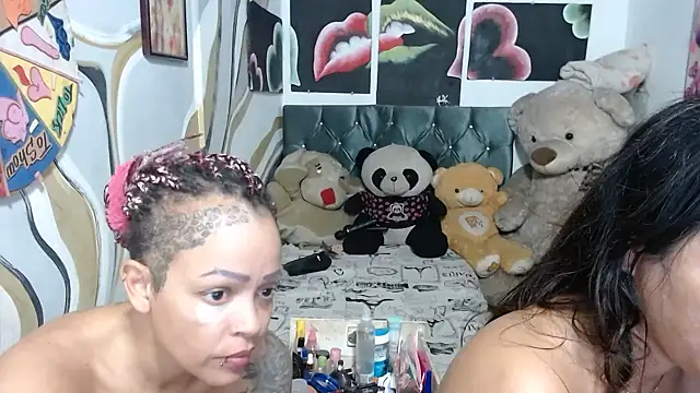 manzanahot9 online show from June 2, 2026, 1:24 pm