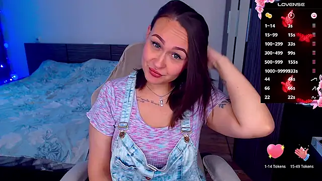 Cutie-Melanie online show from October 20, 2025, 8:48 am