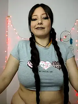 Snapshot of kristal_ktl chatting on June 1, 2026, 1:18 am kristal ktl online show from June 1, 2026, 1:18 am