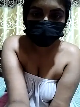 SLZAARA online show from December 7, 2024, 6:04 pm